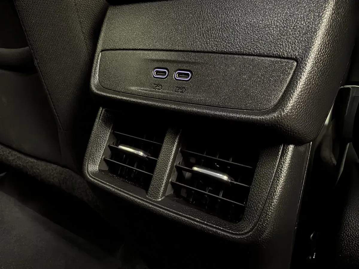 Chevrolet Equinox photo 29