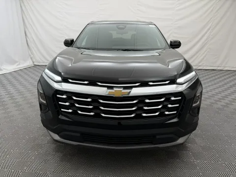 Photos of 2025 Chevrolet Equinox FWD LT for sale in Arlington Heights, IL at Autos of Chicago