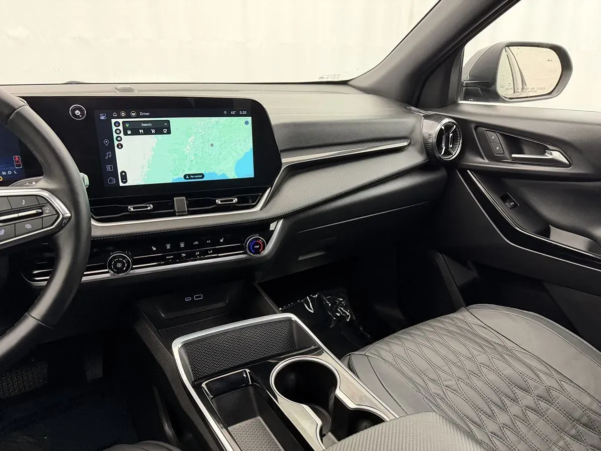 Chevrolet Equinox photo 16
