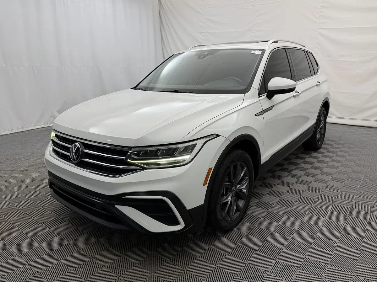 Volkswagen Tiguan photo 2