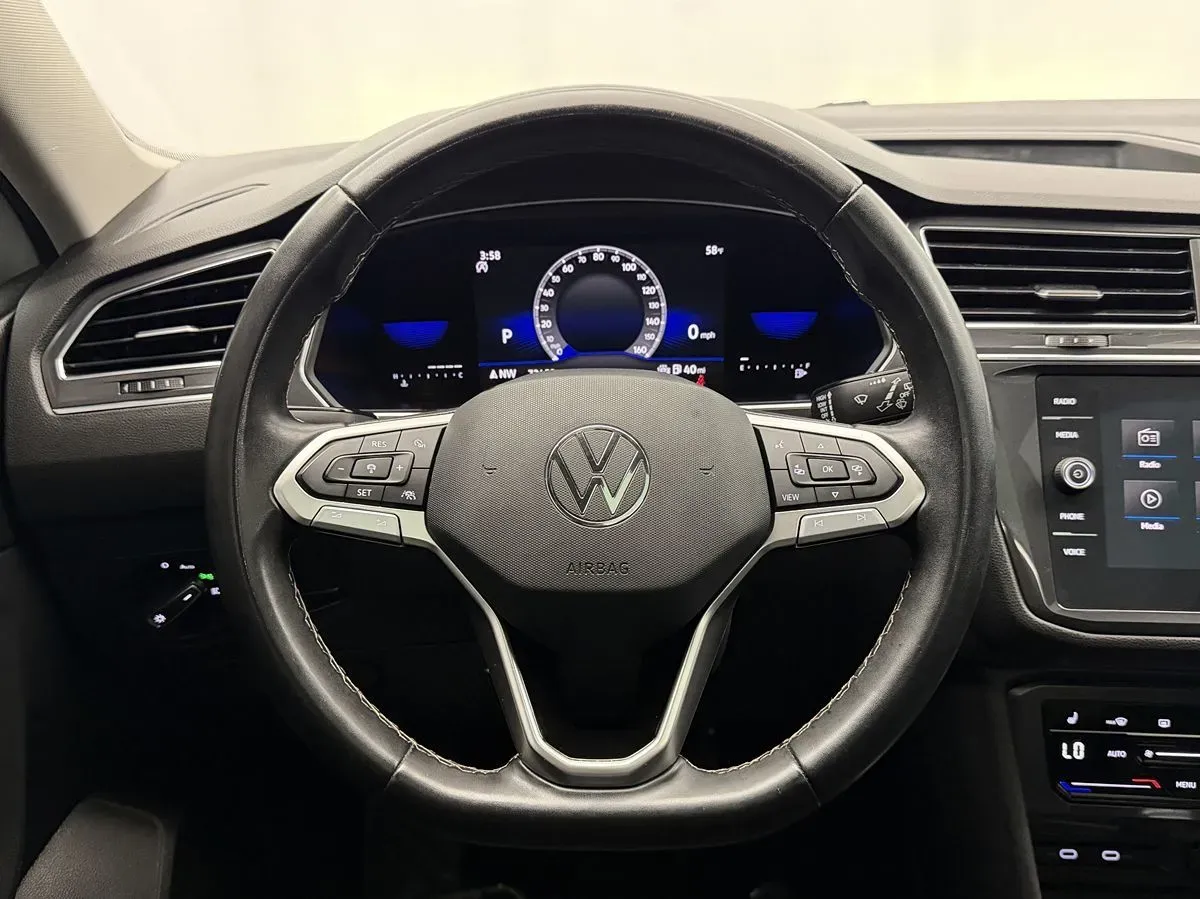 Volkswagen Tiguan photo 11