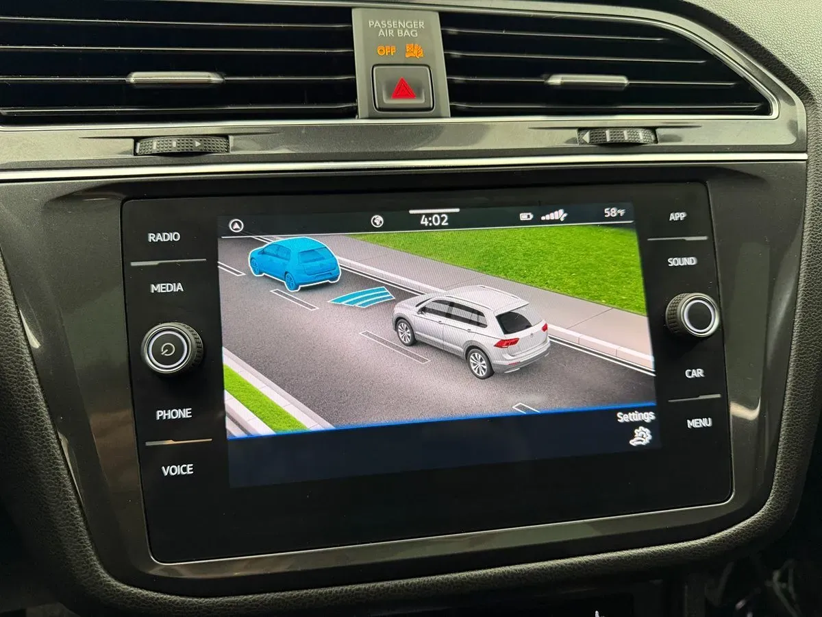 Volkswagen Tiguan photo 17