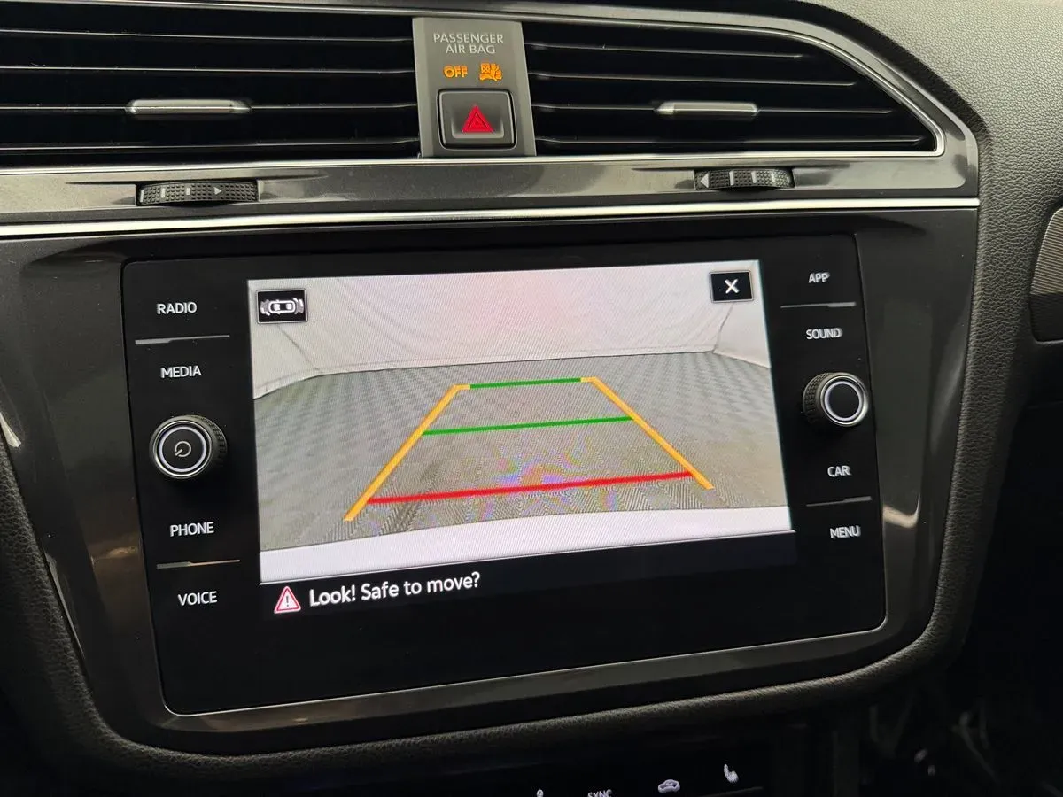 Volkswagen Tiguan photo 21