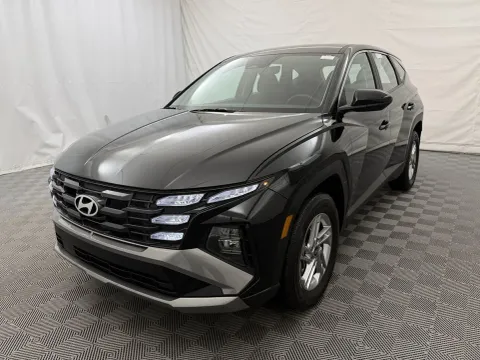 Photos of 2025 Hyundai Tucson SE for sale in Arlington Heights, IL at Autos of Chicago