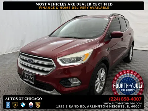 Red 2017 Ford Escape SE for sale in Arlington Heights, IL