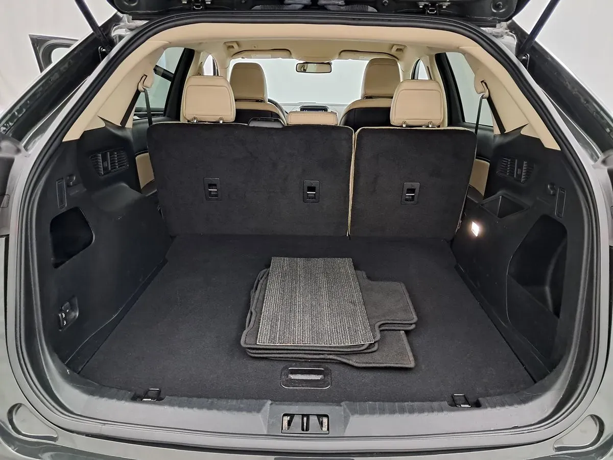 Ford Edge photo 26