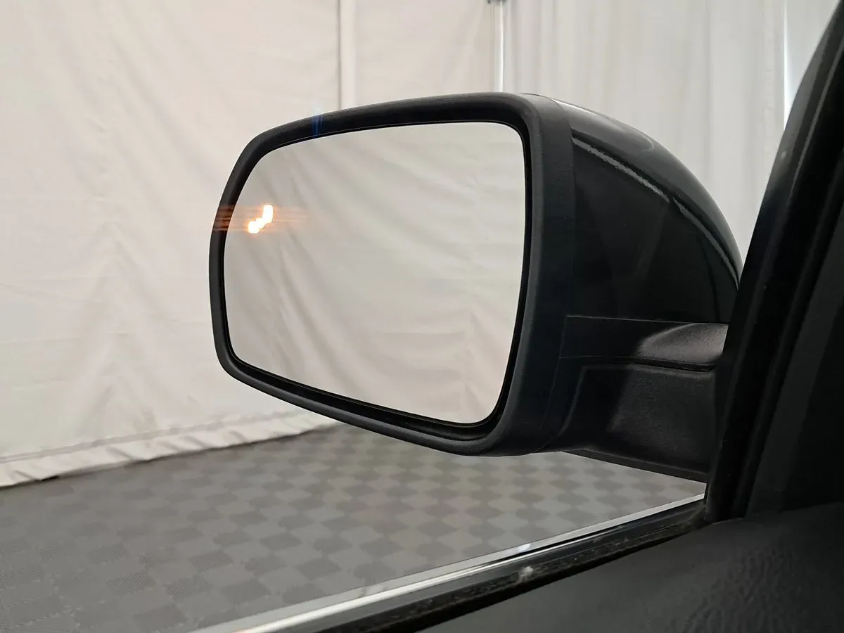 Ford Edge photo 11