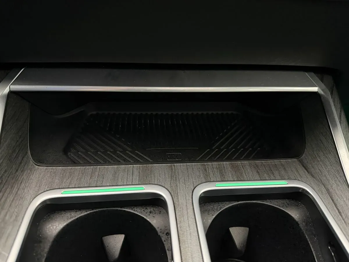 BMW 7 Series photo 42