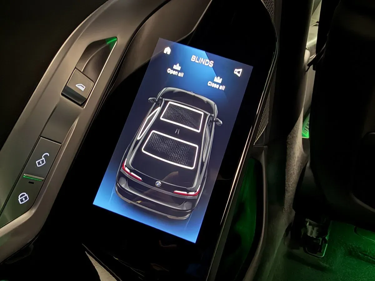 BMW 7 Series photo 48