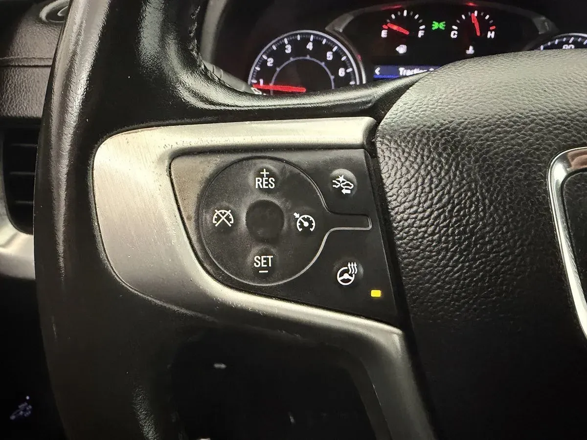 GMC Terrain photo 12