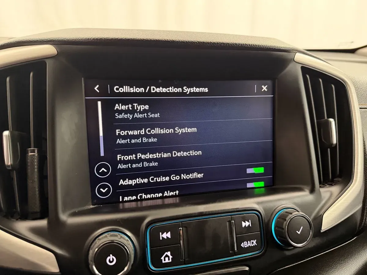 GMC Terrain photo 18