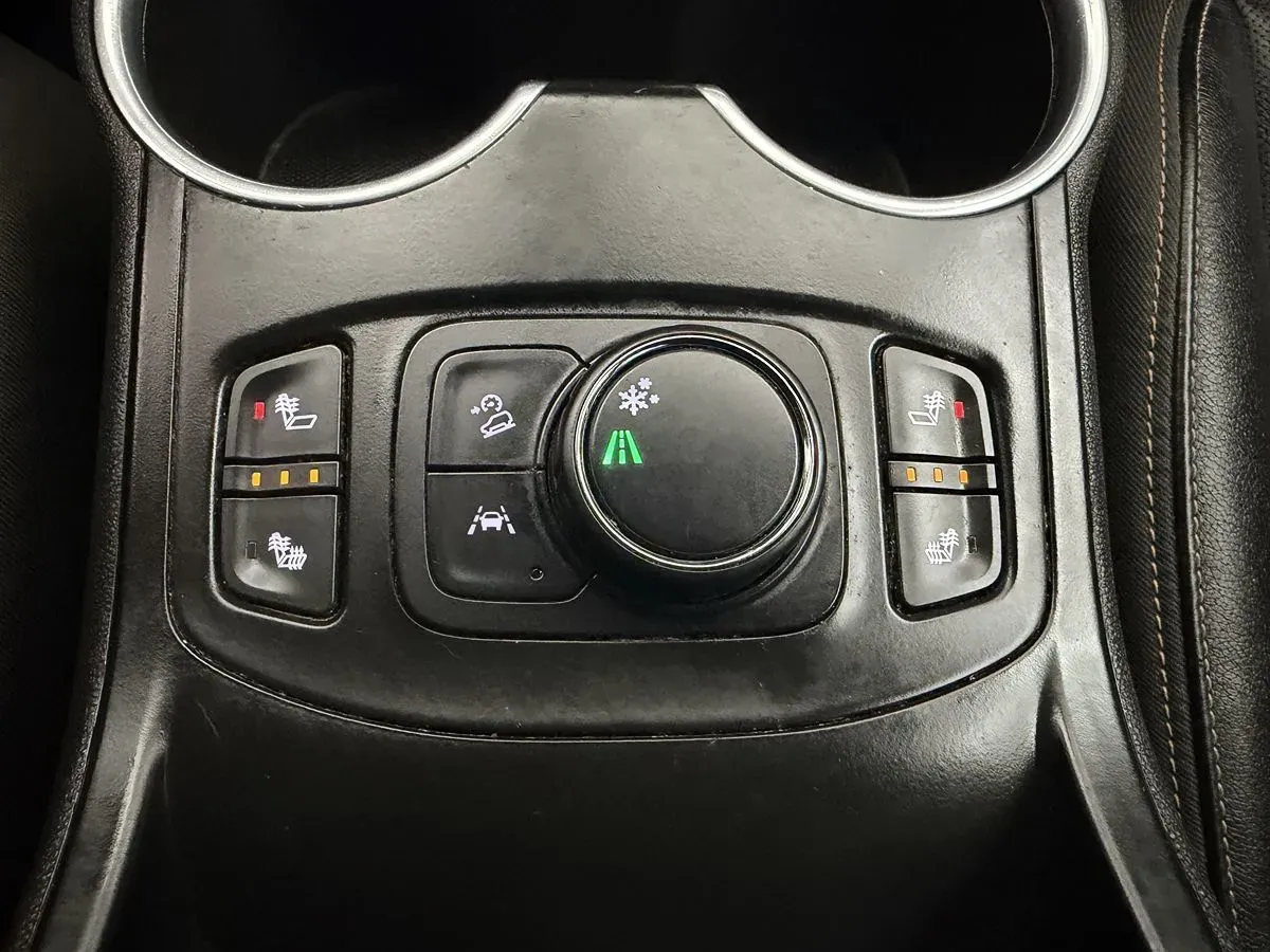 GMC Terrain photo 24