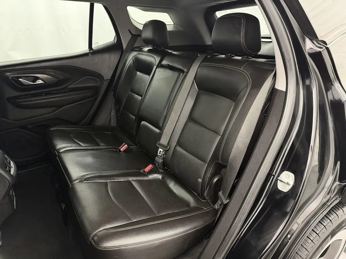 GMC Terrain photo 26