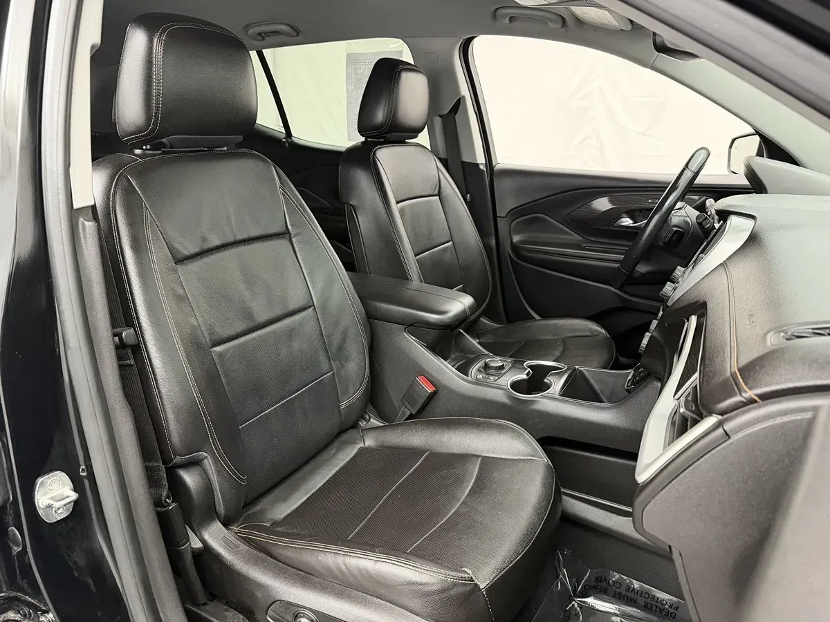 GMC Terrain photo 29