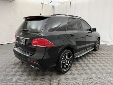 More photos of 2016 Mercedes-Benz GLE 350 at Autos of Chicago, IL