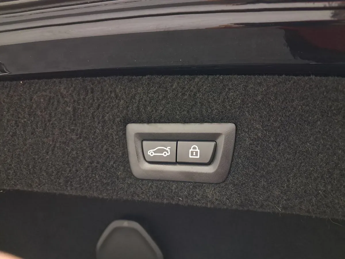 BMW 7 Series photo 47