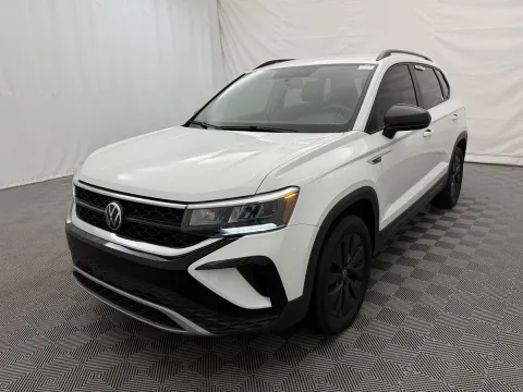 Photos of 2022 Volkswagen Taos S for sale in Arlington Heights, IL at Autos of Chicago