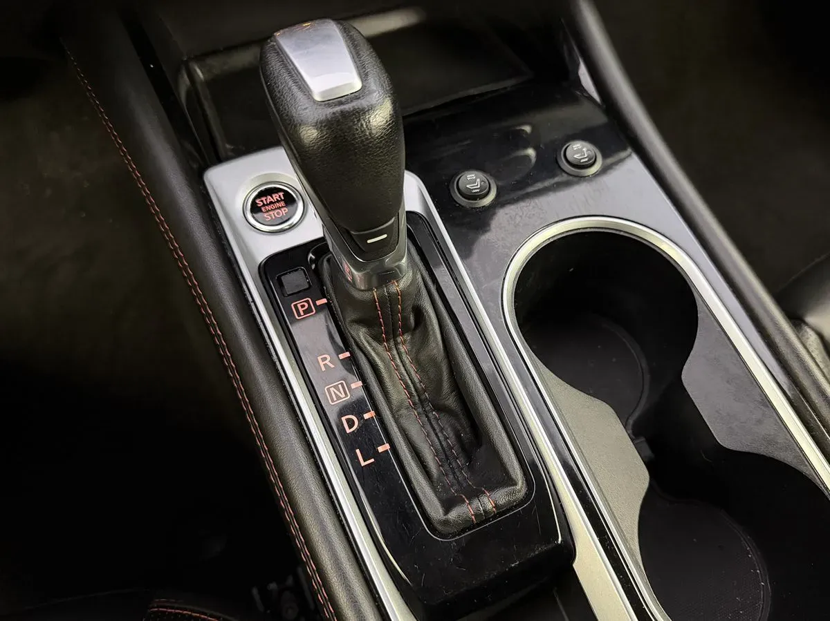 Nissan Altima photo 17