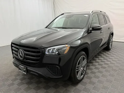 Photos of 2025 Mercedes-Benz GLS 450 for sale in Arlington Heights, IL at Autos of Chicago