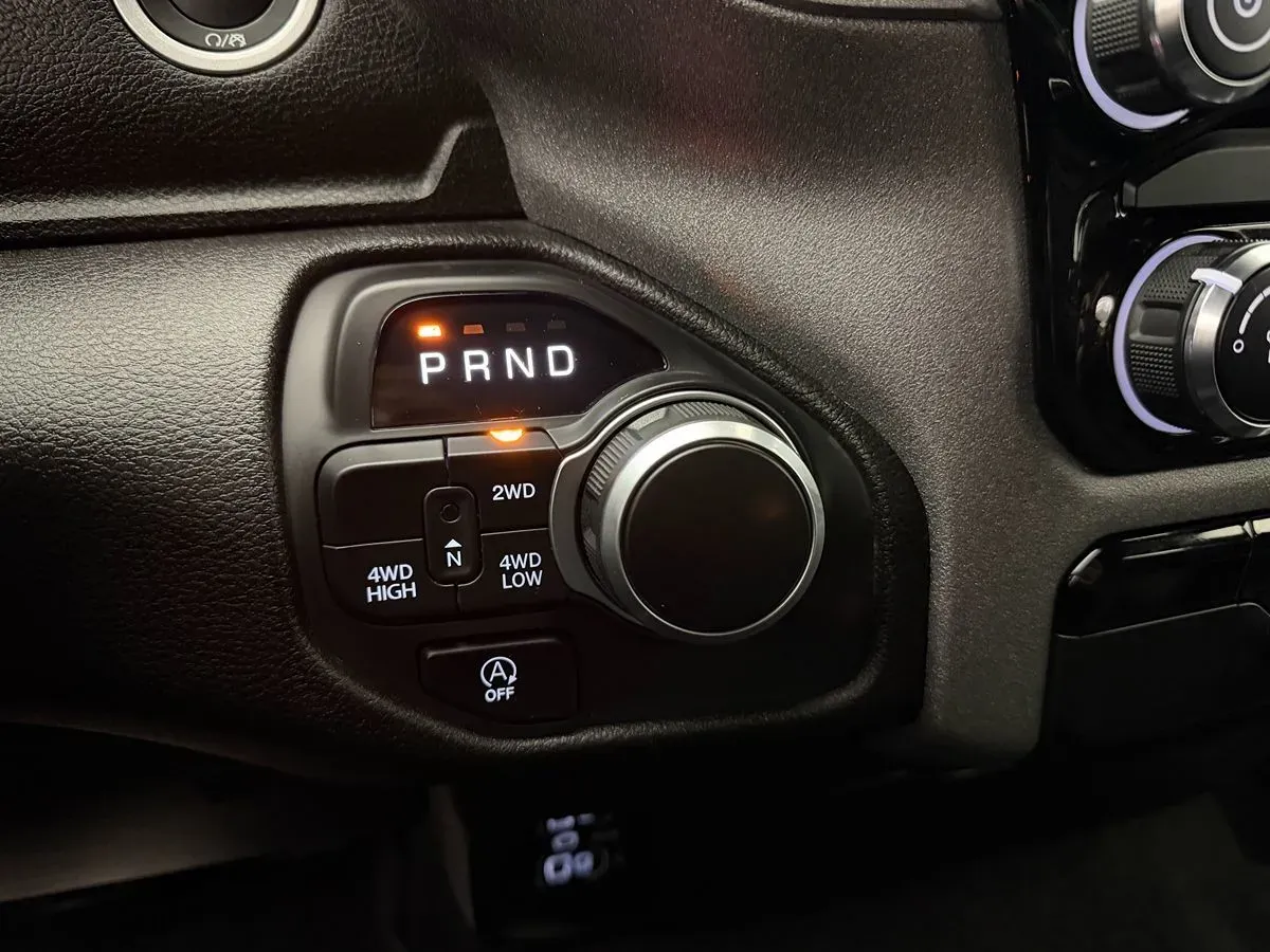 Ram 1500 photo 10