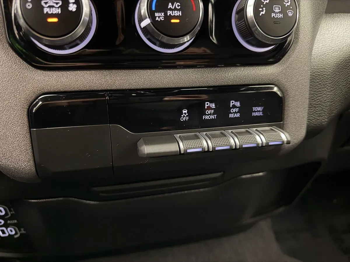 Ram 1500 photo 22