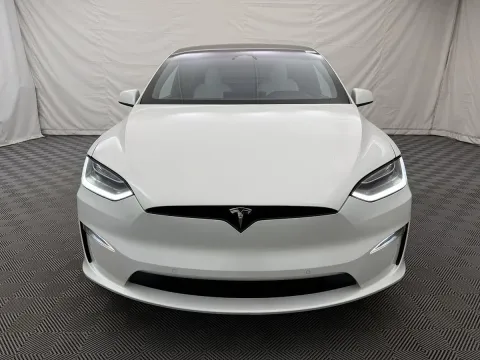 Another view of 2022 Tesla Model X for sale in Arlington Heights, IL at Autos of Chicago