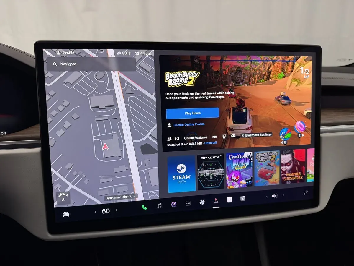 Tesla Model X photo 28