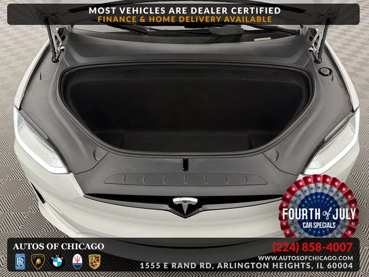 Tesla Model X photo 44