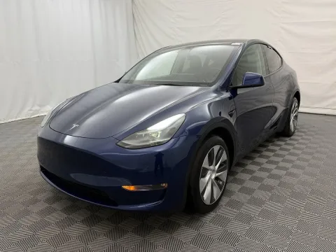 Photos of 2023 Tesla Model Y Long Range for sale in Arlington Heights, IL at Autos of Chicago