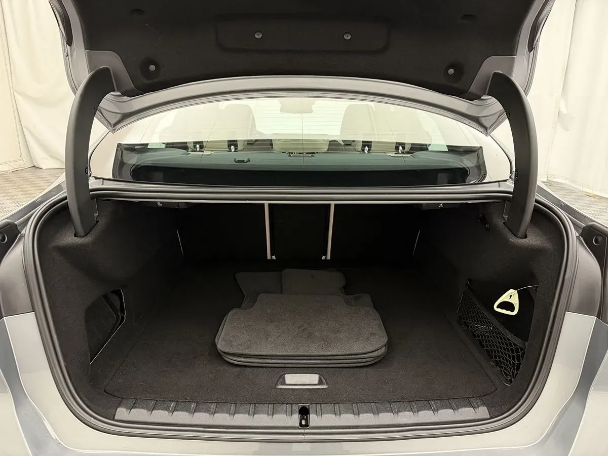 BMW 2 Series photo 39