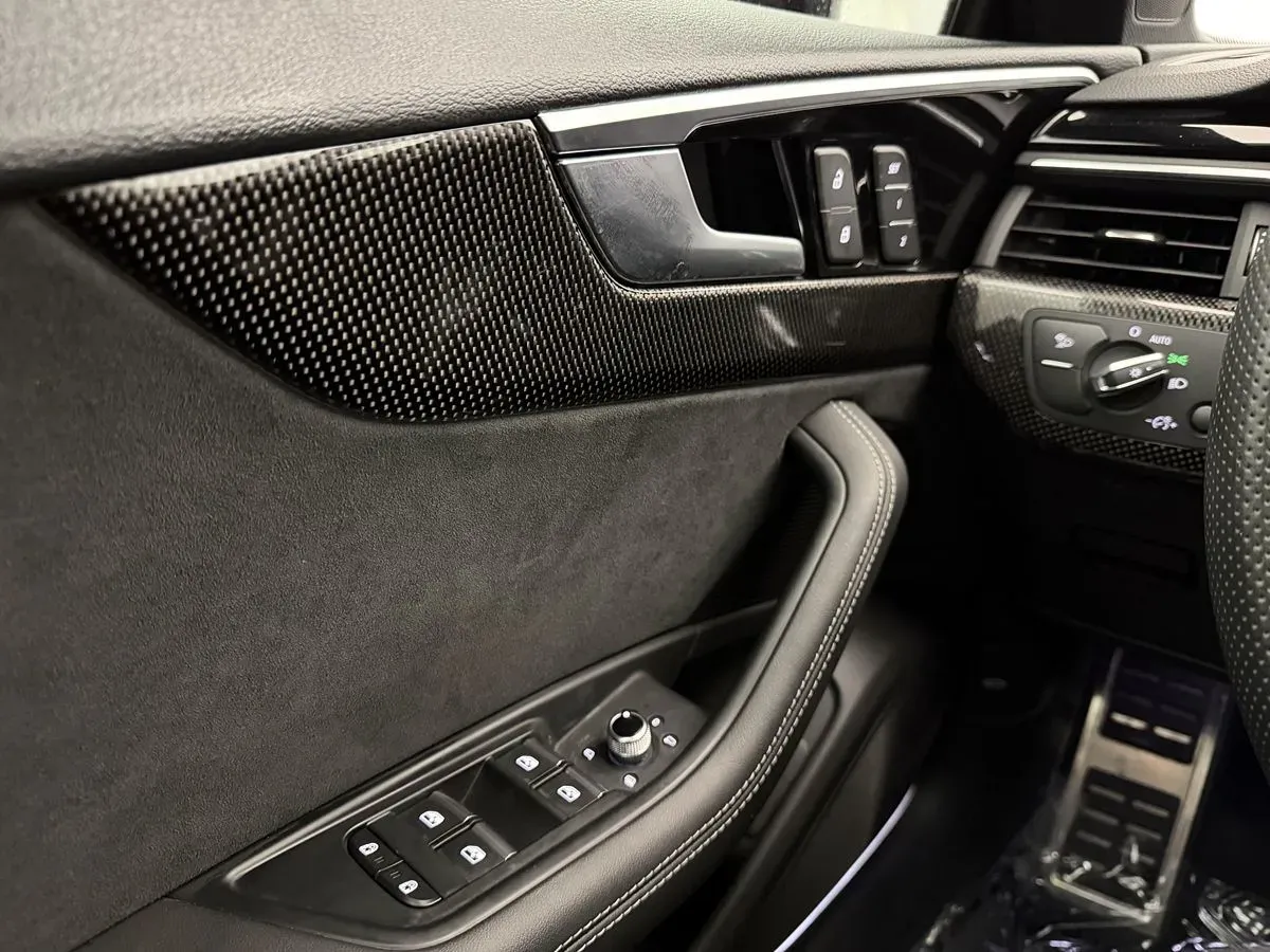 Audi S5 photo 14