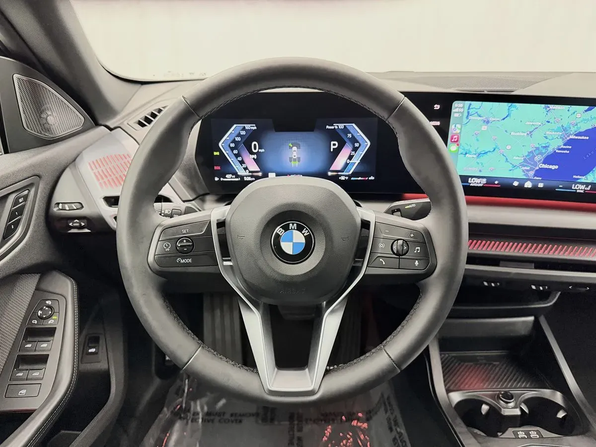 BMW 2 Series photo 8