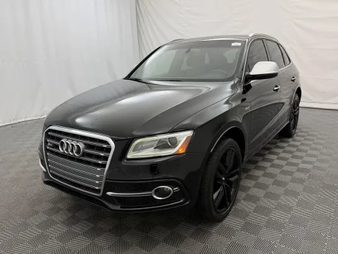 Photos of 2016 Audi SQ5 Prestige for sale in Arlington Heights, IL at Autos of Chicago