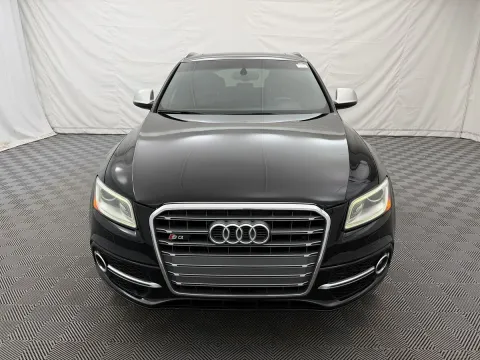 Another view of 2016 Audi SQ5 Prestige for sale in Arlington Heights, IL at Autos of Chicago