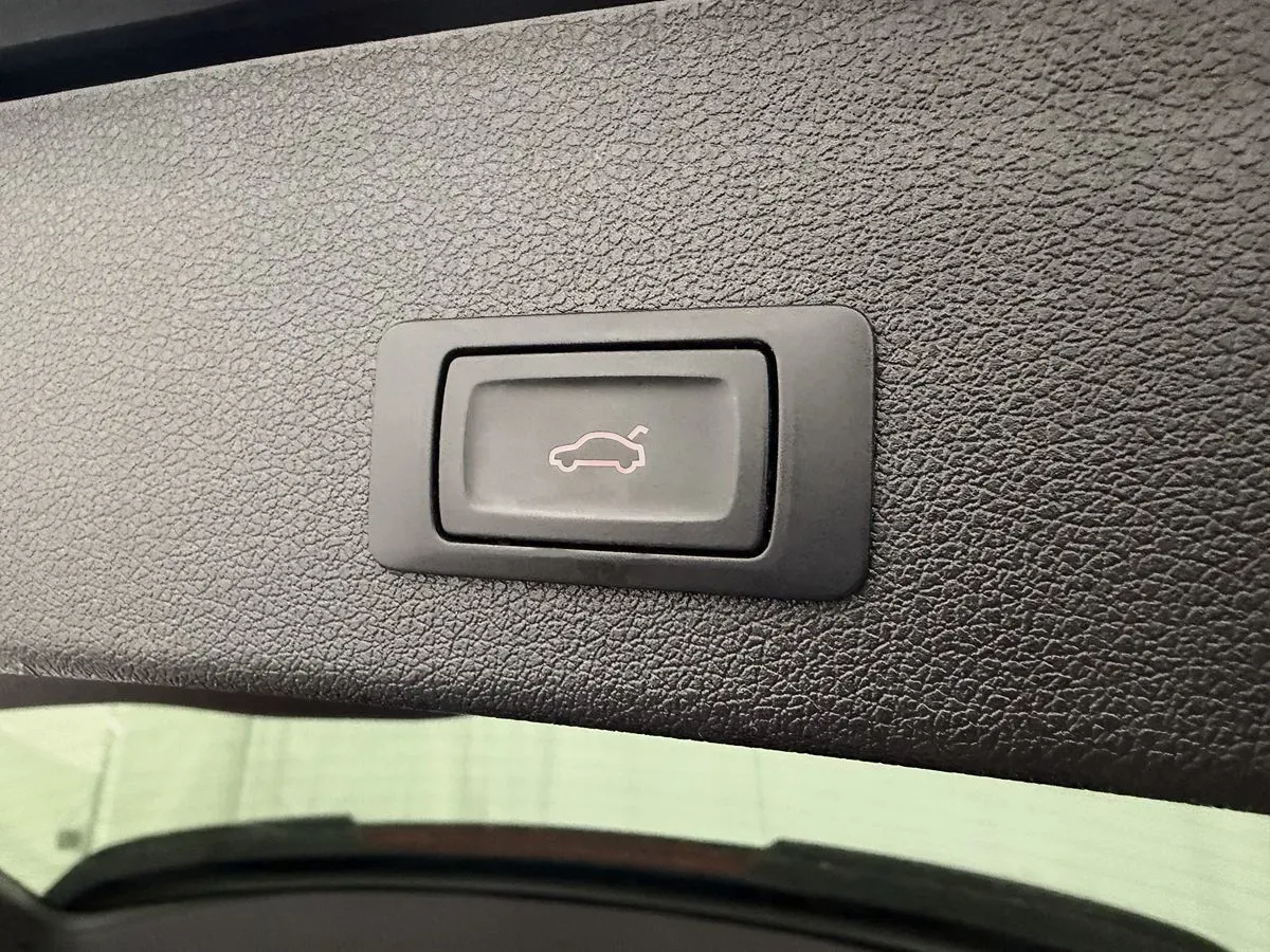 Audi SQ5 photo 32