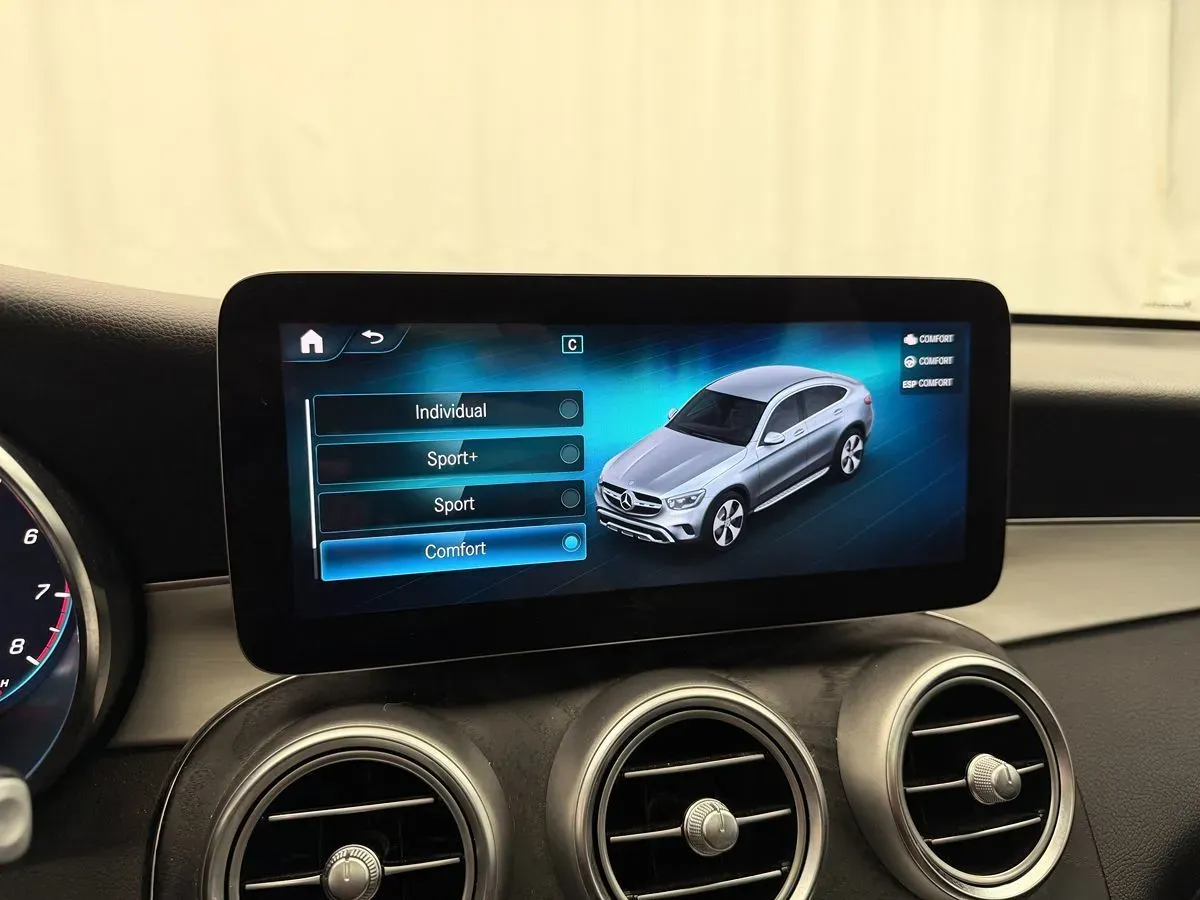 Mercedes-Benz GLC photo 27
