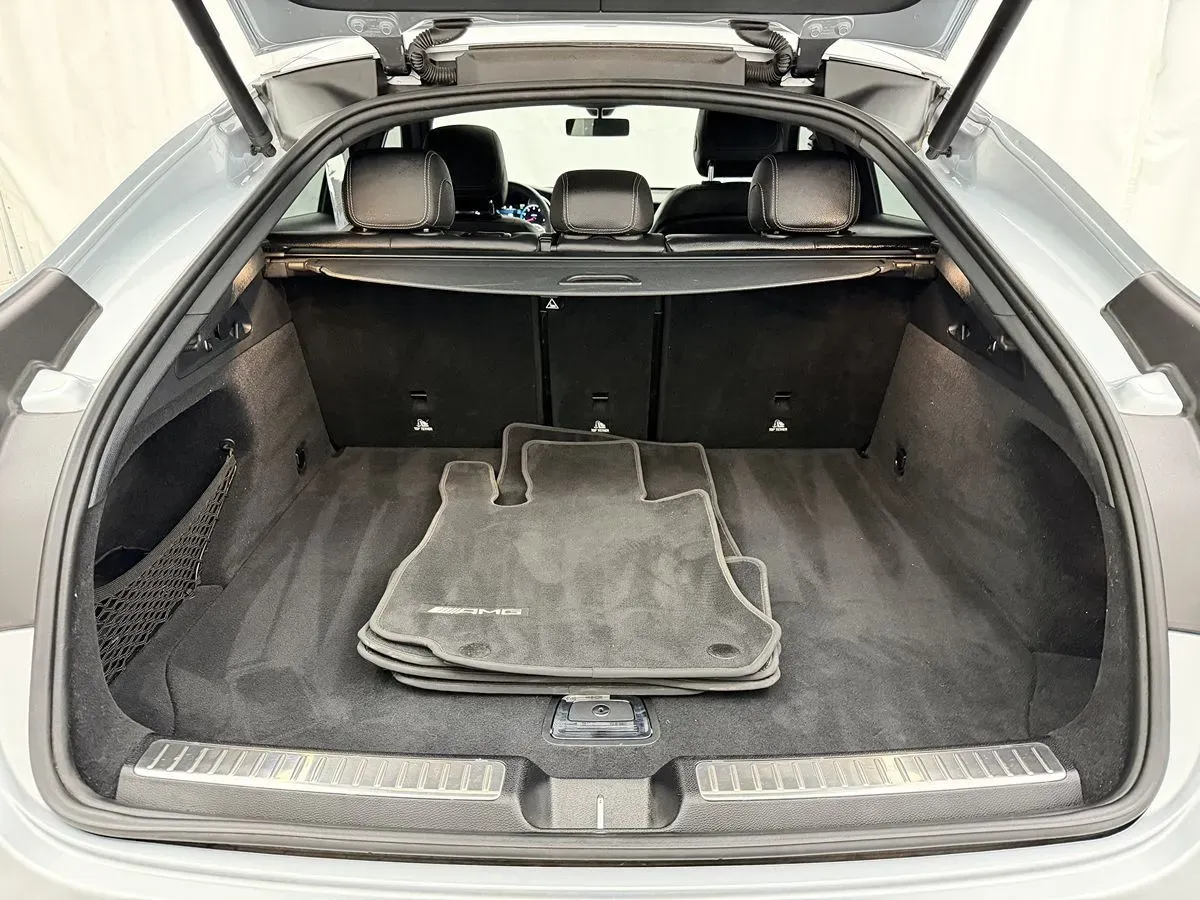 Mercedes-Benz GLC photo 38