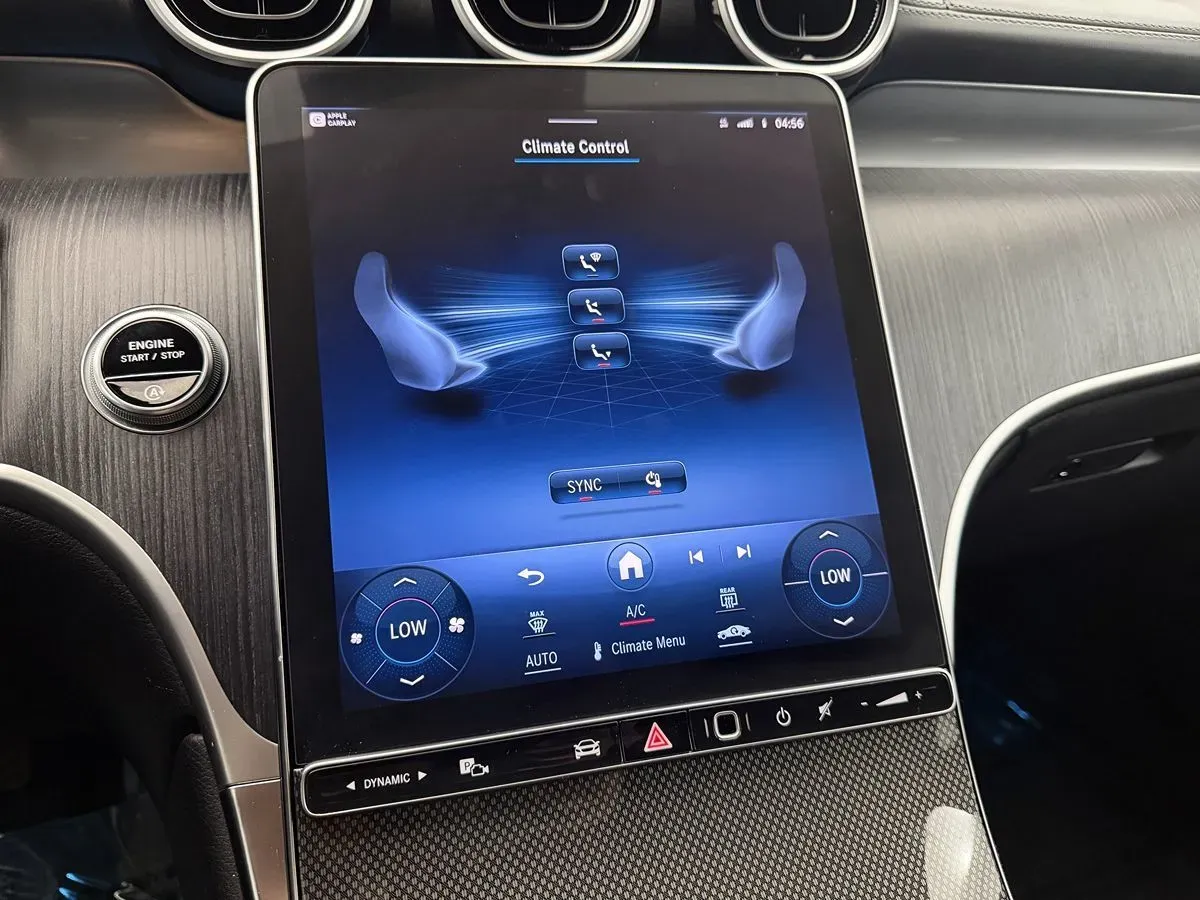 Mercedes-Benz GLC photo 32