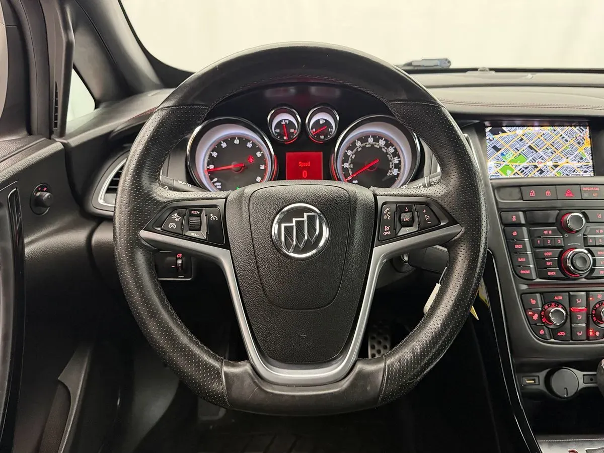 Buick Cascada photo 16