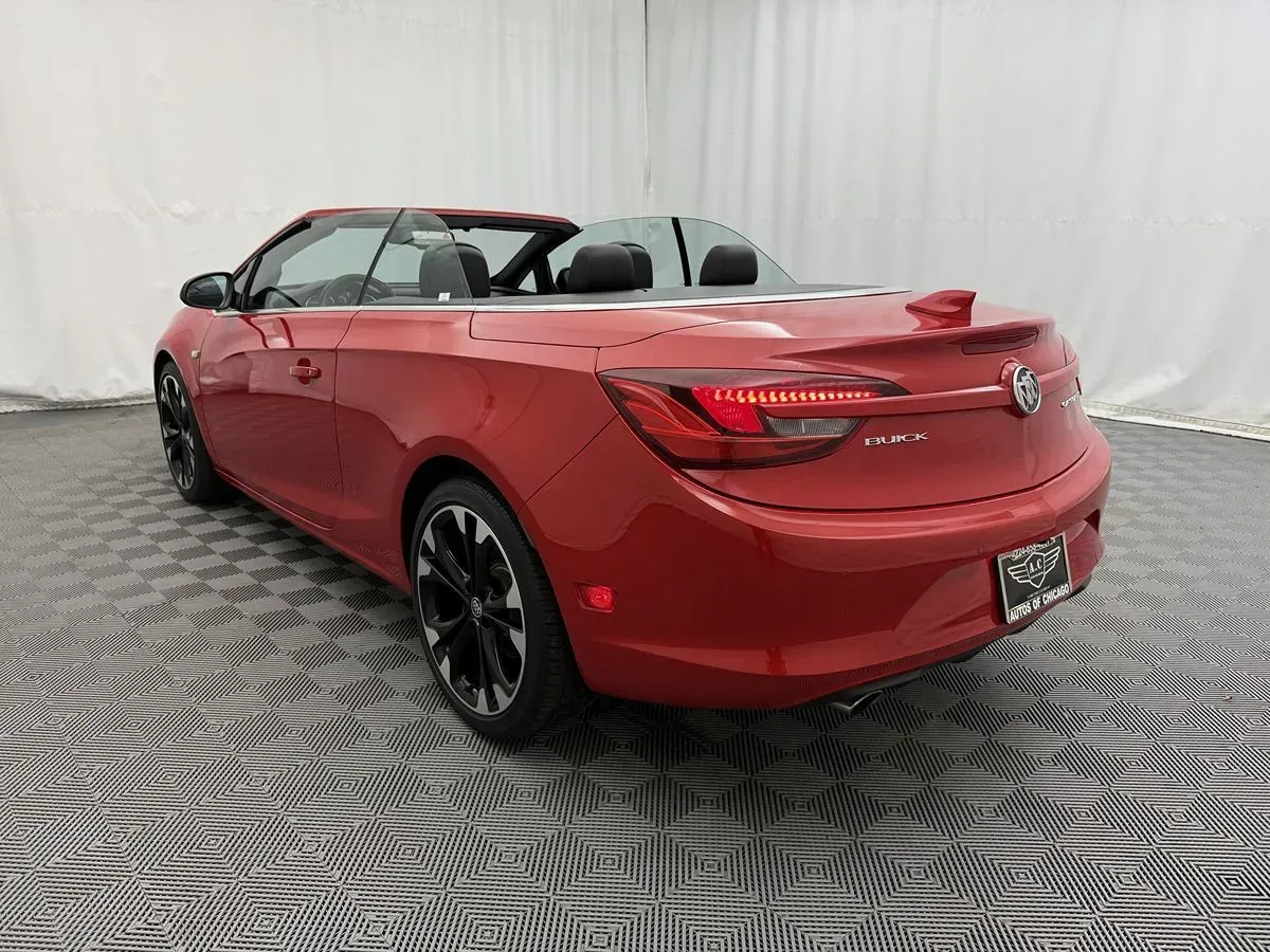 Buick Cascada photo 7