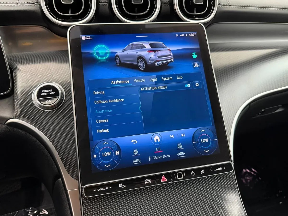 Mercedes-Benz GLC photo 26