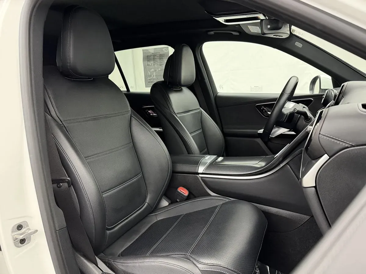 Mercedes-Benz GLC photo 48