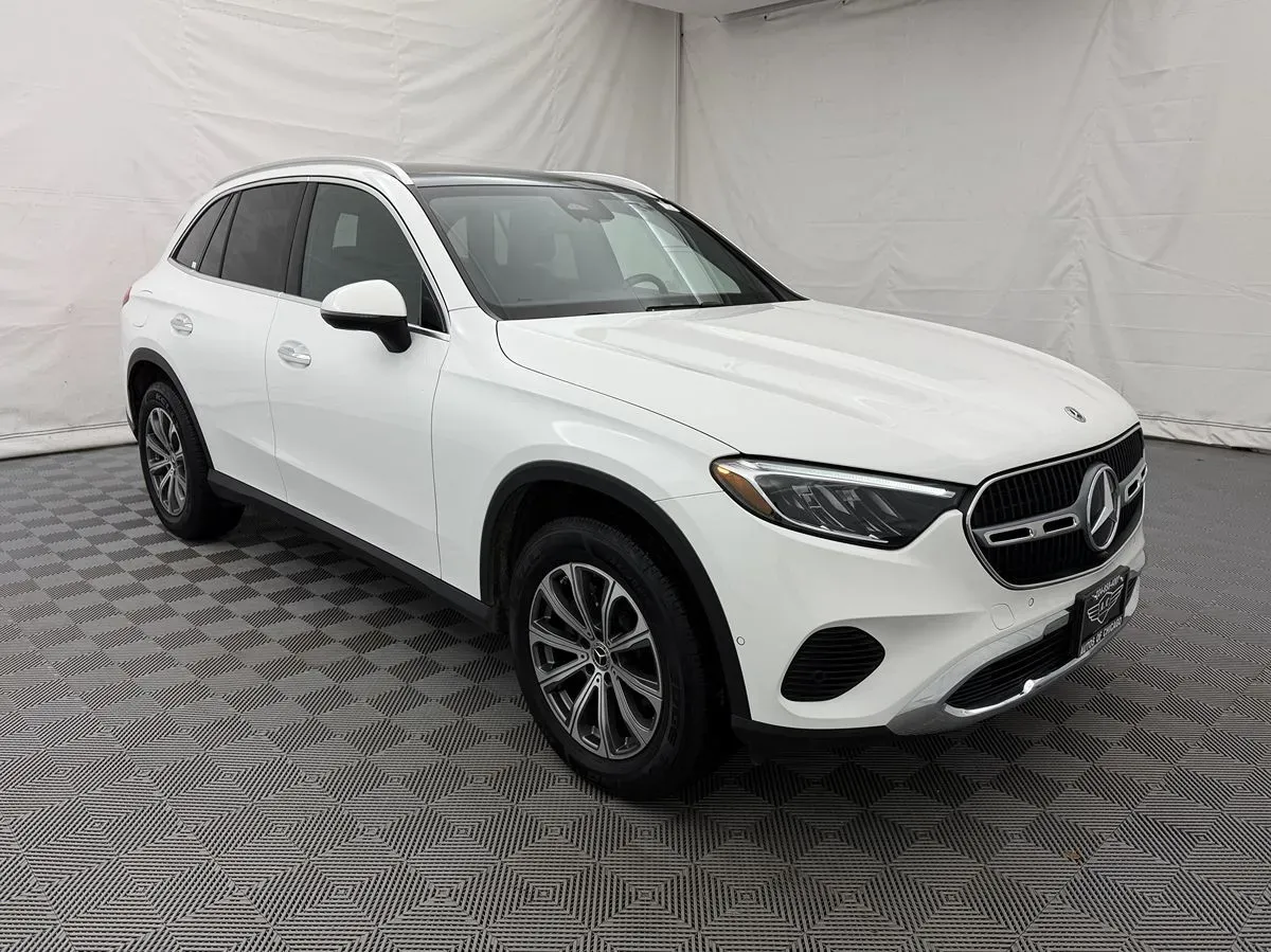 Mercedes-Benz GLC photo 3