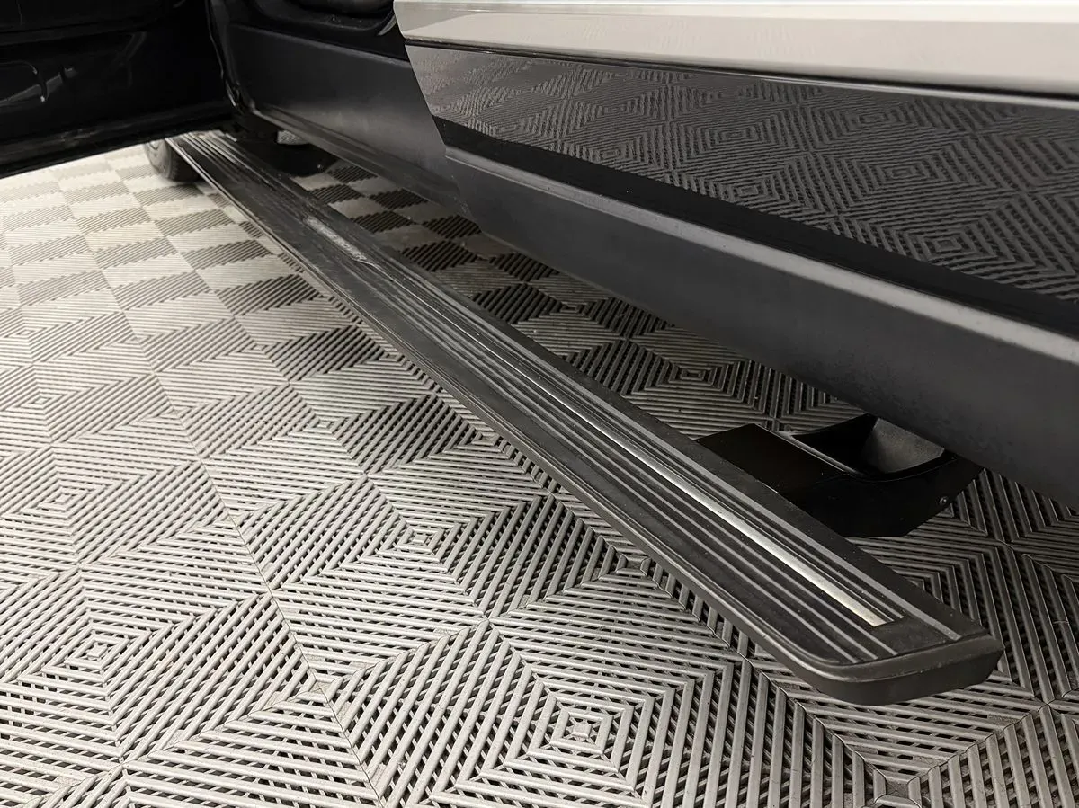 Land Rover Range Rover photo 8