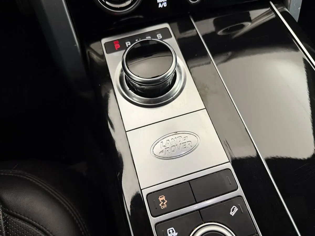 Land Rover Range Rover photo 36