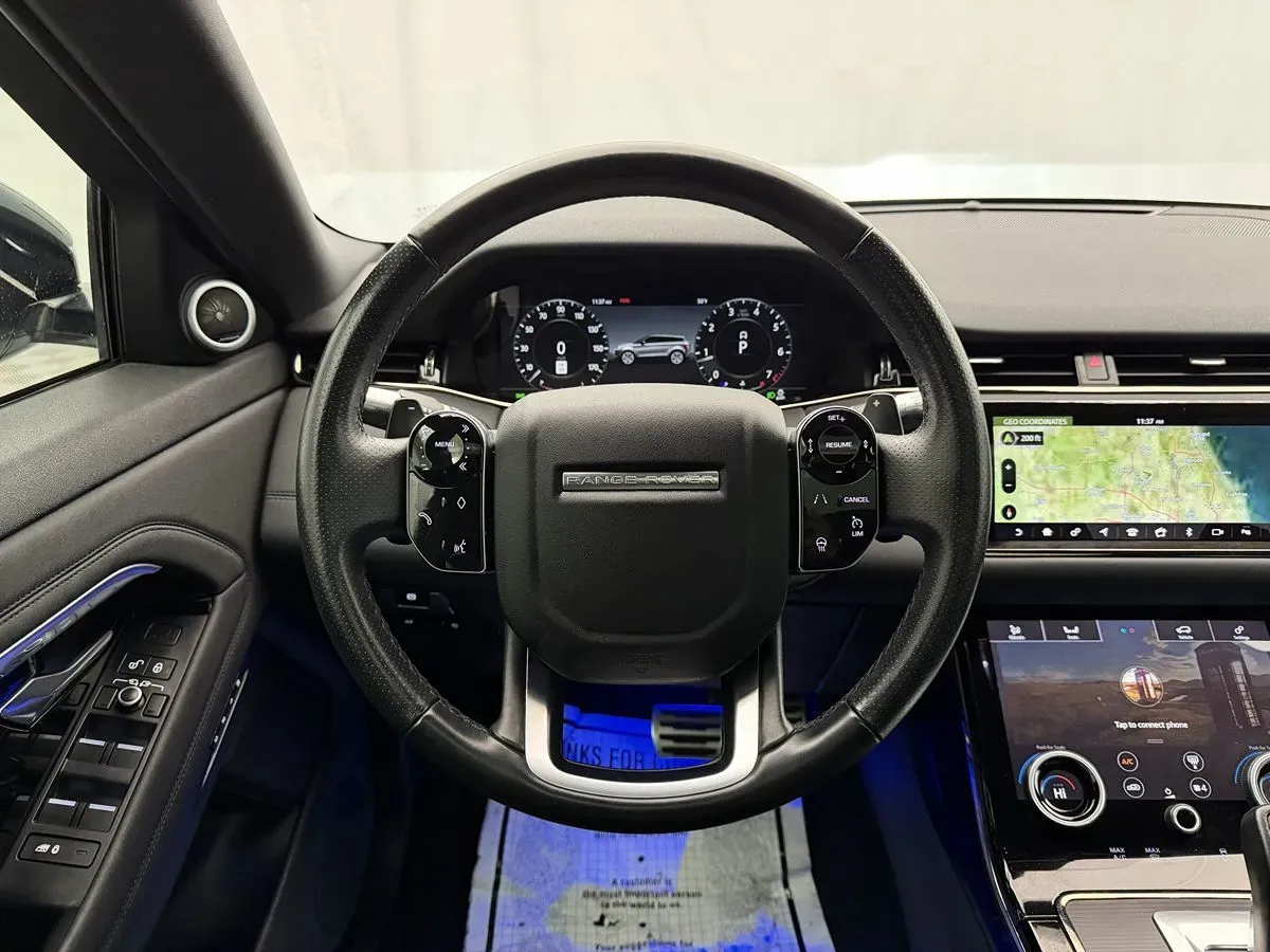 Land Rover Range Rover Evoque photo 9
