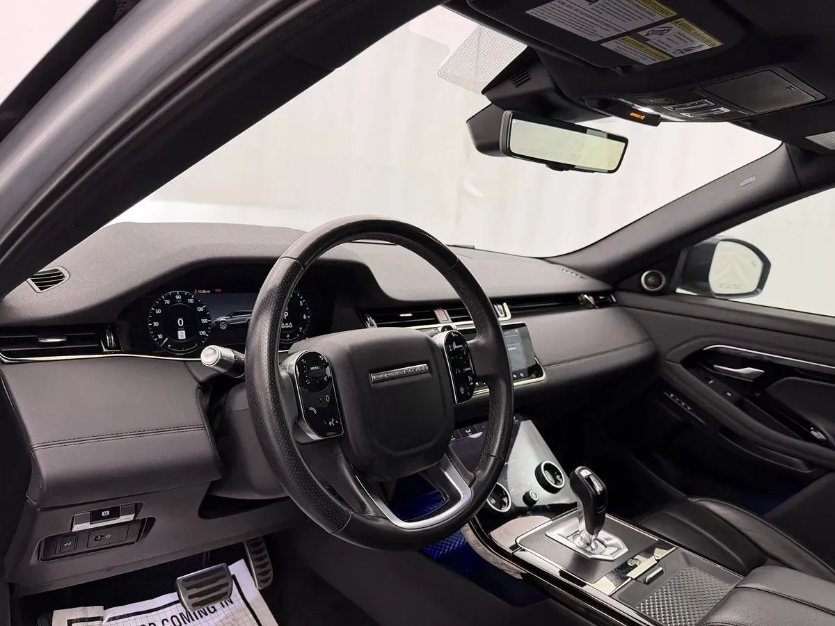 Land Rover Range Rover Evoque photo 6