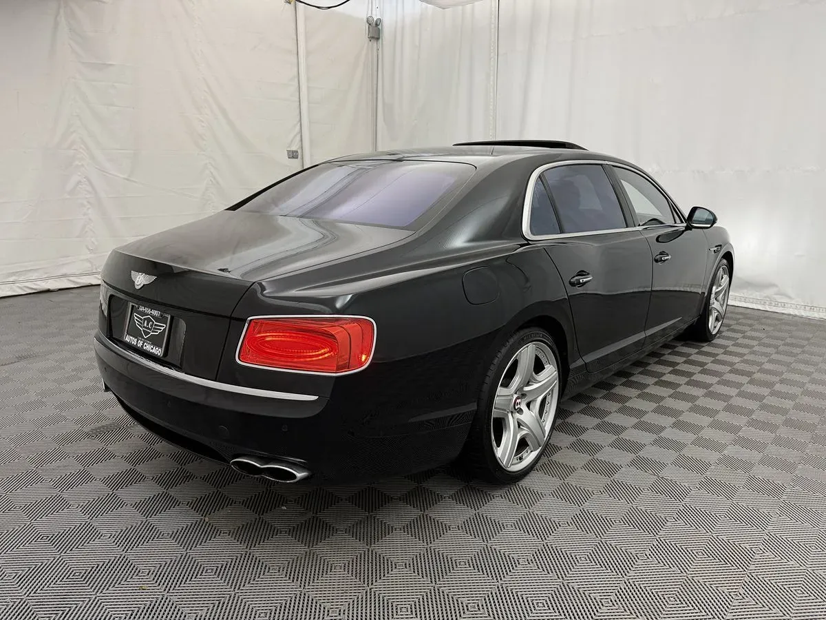 Bentley Flying Spur photo 5