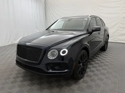 Photos of 2017 Bentley Bentayga W12 for sale in Arlington Heights, IL at Autos of Chicago