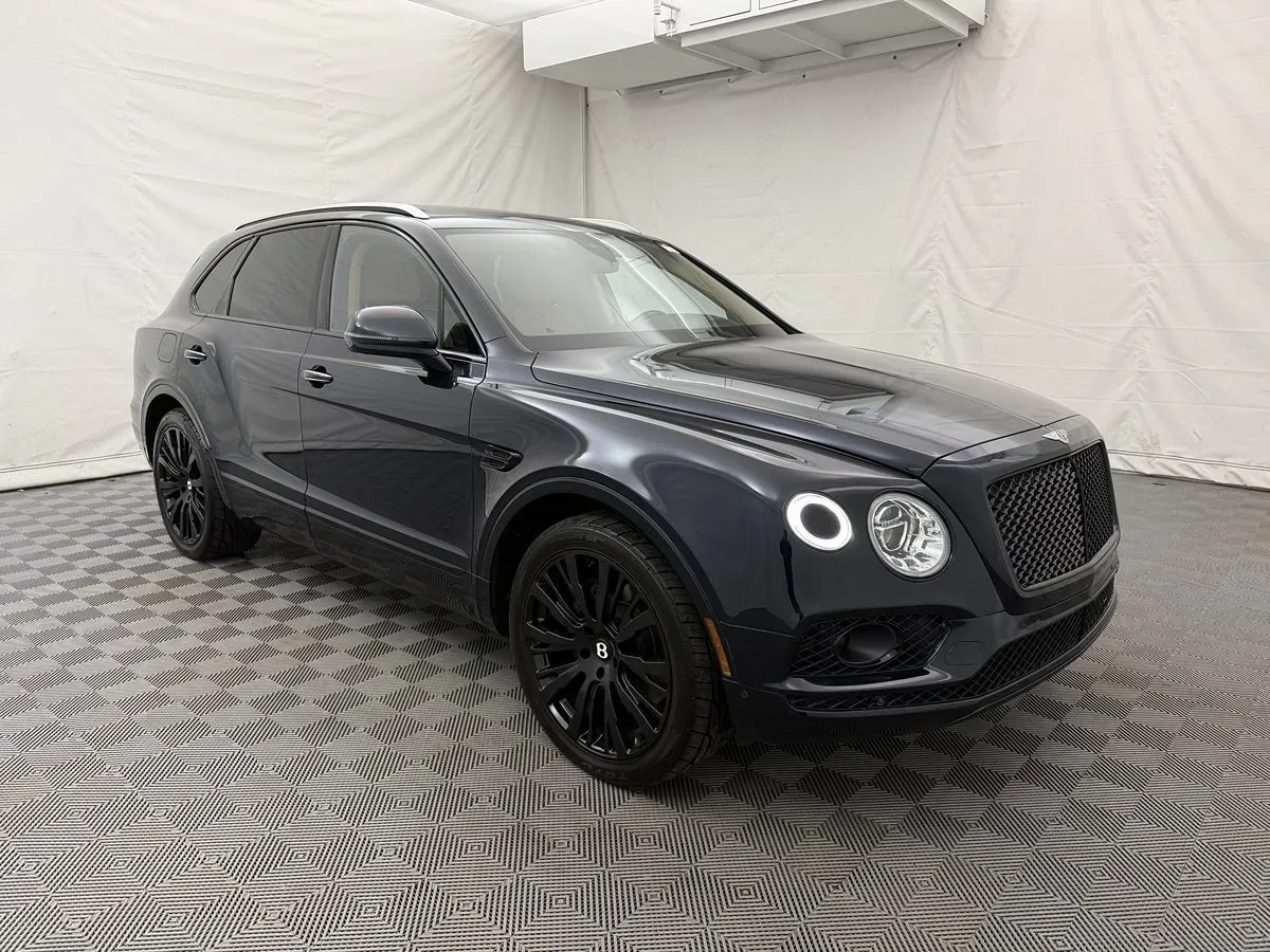 Bentley Bentayga photo 4